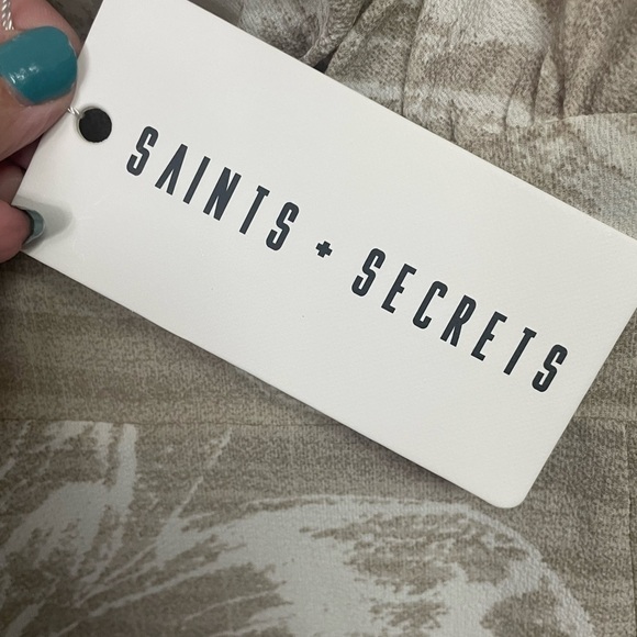 Saints & Secrets Mocha and White Floral Mini Sundress, NWT, Large - Picture 7 of 12